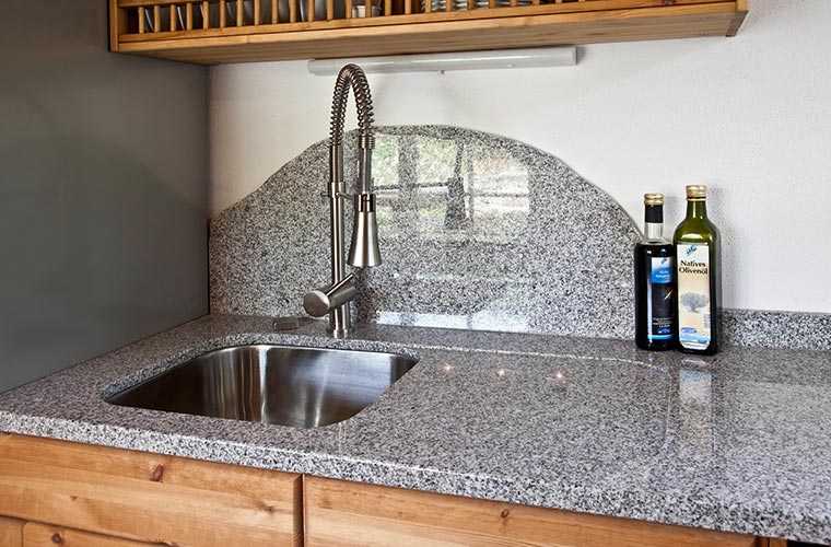 Küchen mit Naturstein